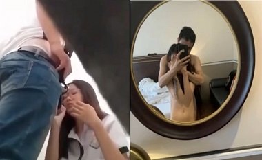 sex linh đáng iu Bố dượng nắm thóp được bí mật cô con gái thường khoe hàng nơi công cộng